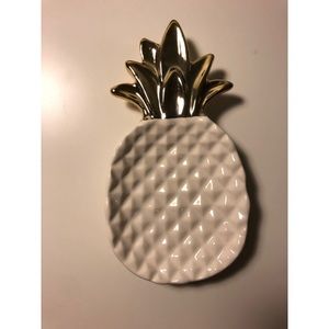 ADORABLE PINEAPPLE JEWELRY DISH! GREAT CONDITION